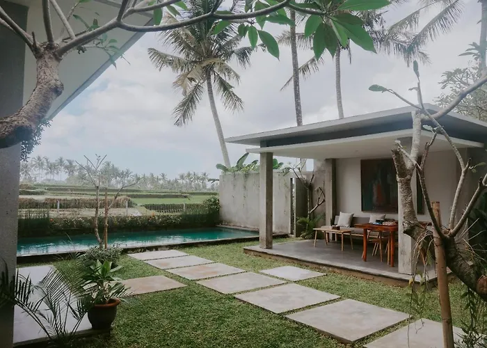 Villa Anggira *