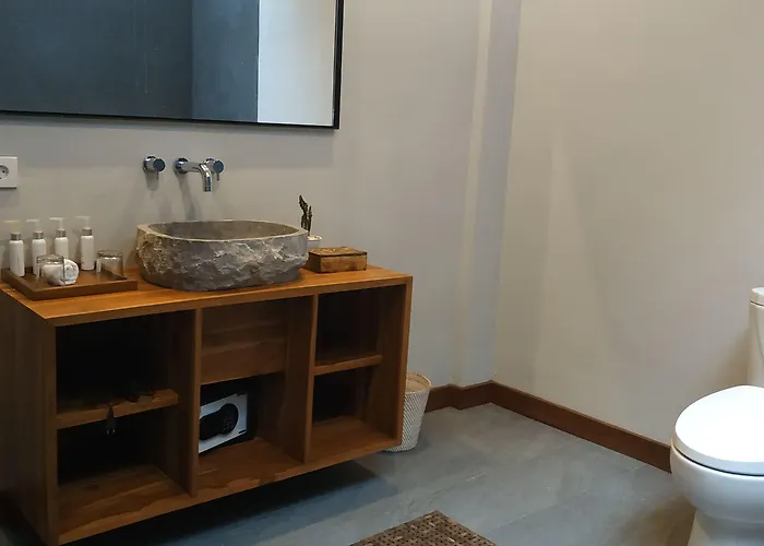 Anggira Villa *